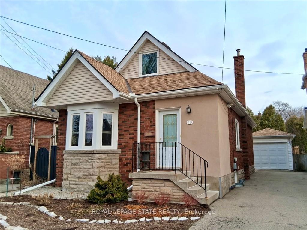40-roanoke-road-hamilton-ontario-x12928964