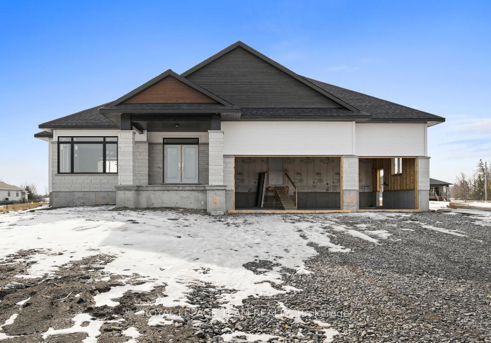 79-hogan-drive-mcnabbraeside-ontario-x12929046