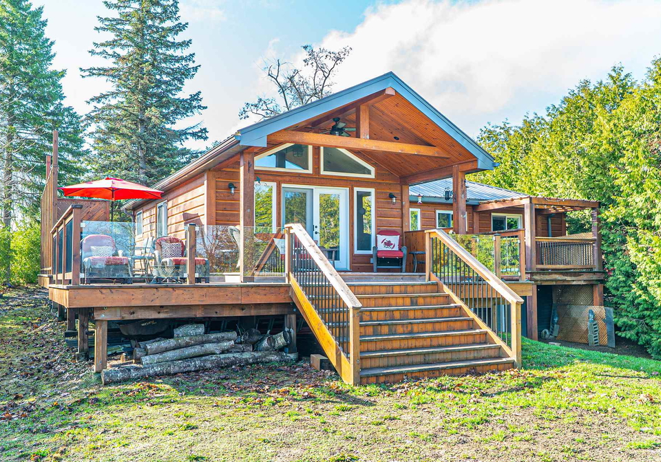 63-robinson-avenue-kawartha-lakes-ontario-x12929112