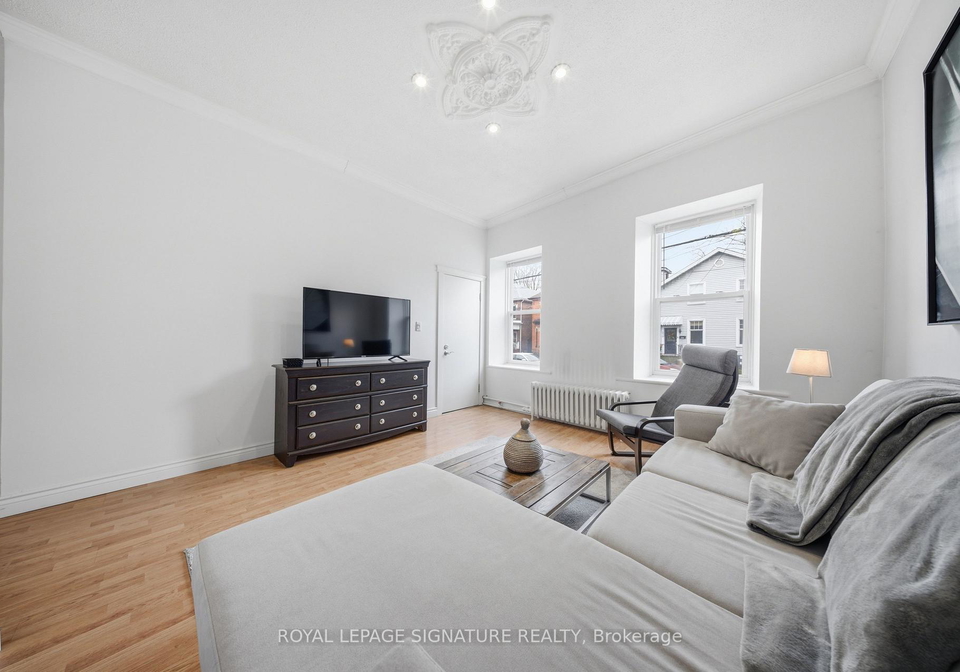 209-hunter-street-e-hamilton-ontario-x12929230