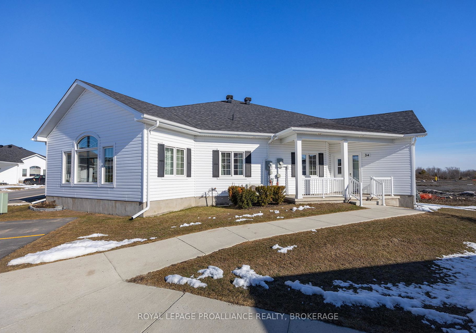 34-lowry-place-loyalist-ontario-x12929334