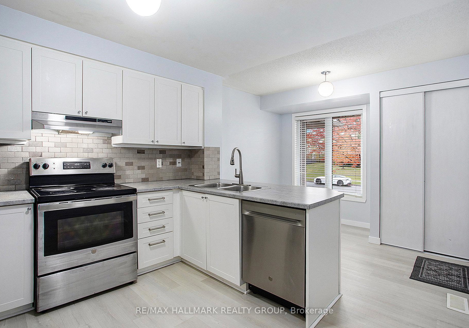 281-aquaview-drive-ottawa-ontario-x12929380