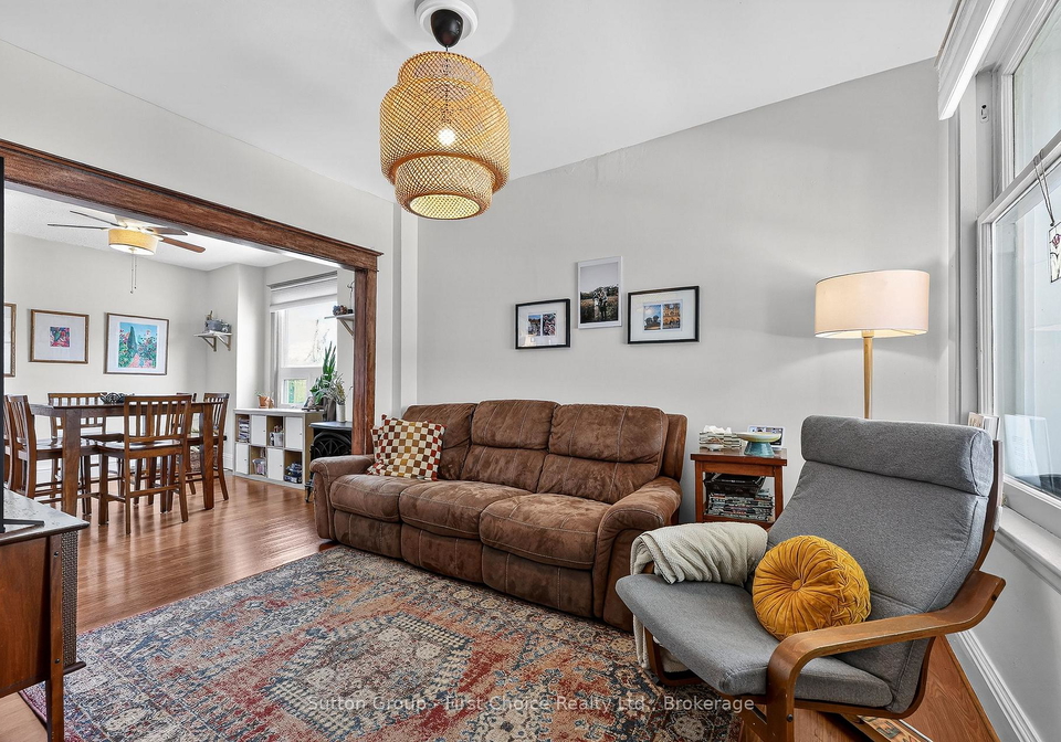 105-barons-avenue-n-hamilton-ontario-x12929480