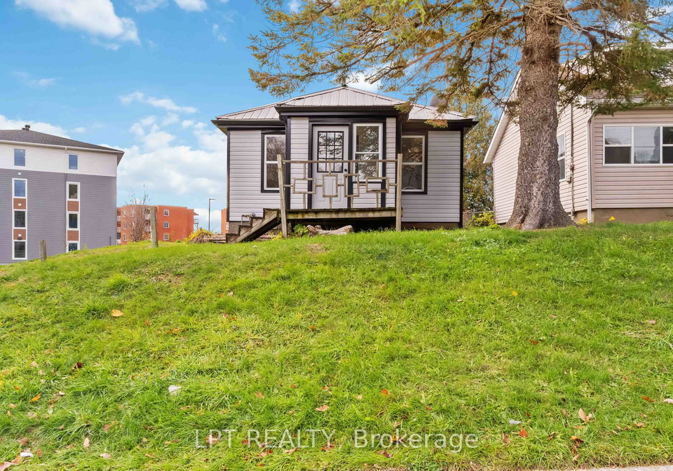 222-bartholomew-street-brockville-ontario-x12929520