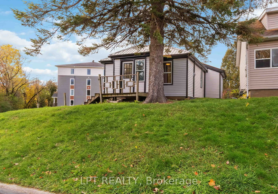 222-bartholomew-street-brockville-ontario-x12929520