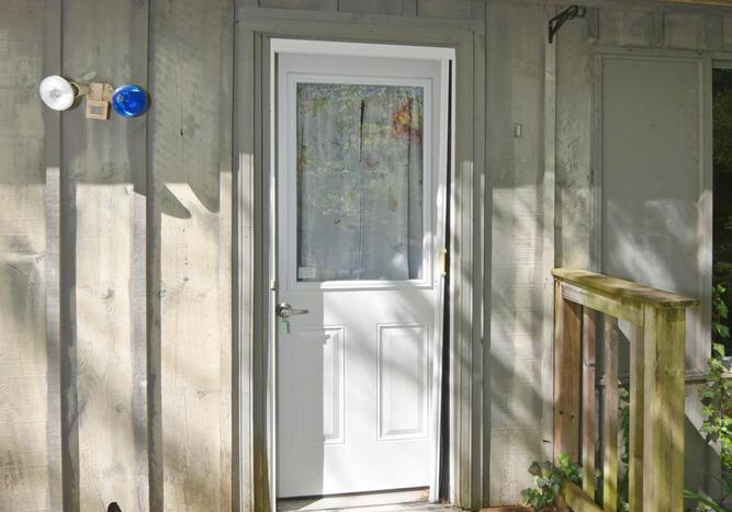 10111-herbert-street-lambton-shores-ontario-x12929564
