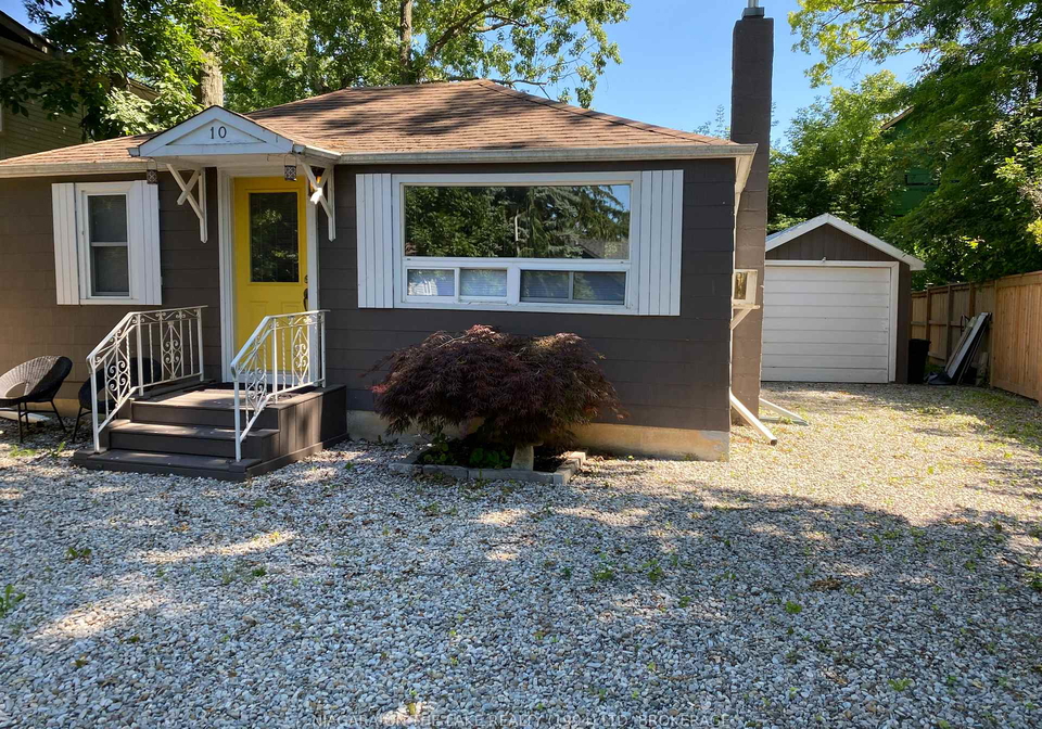 10-addison-avenue-niagara-on-the-lake-ontario-x12929670