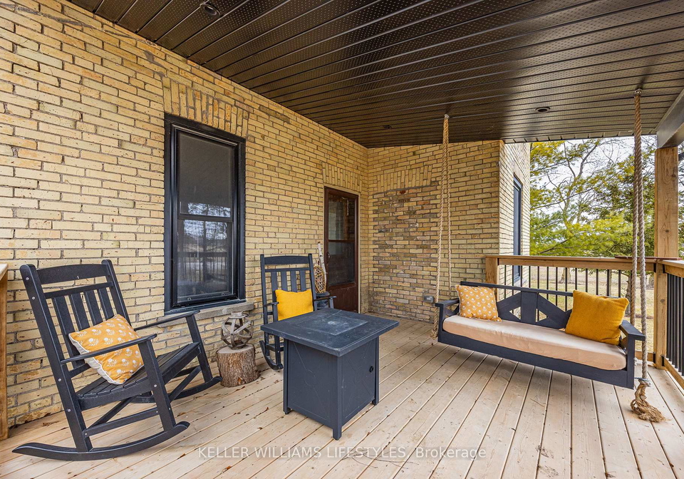 35643-coursey-line-lucan-biddulph-ontario-x12929702