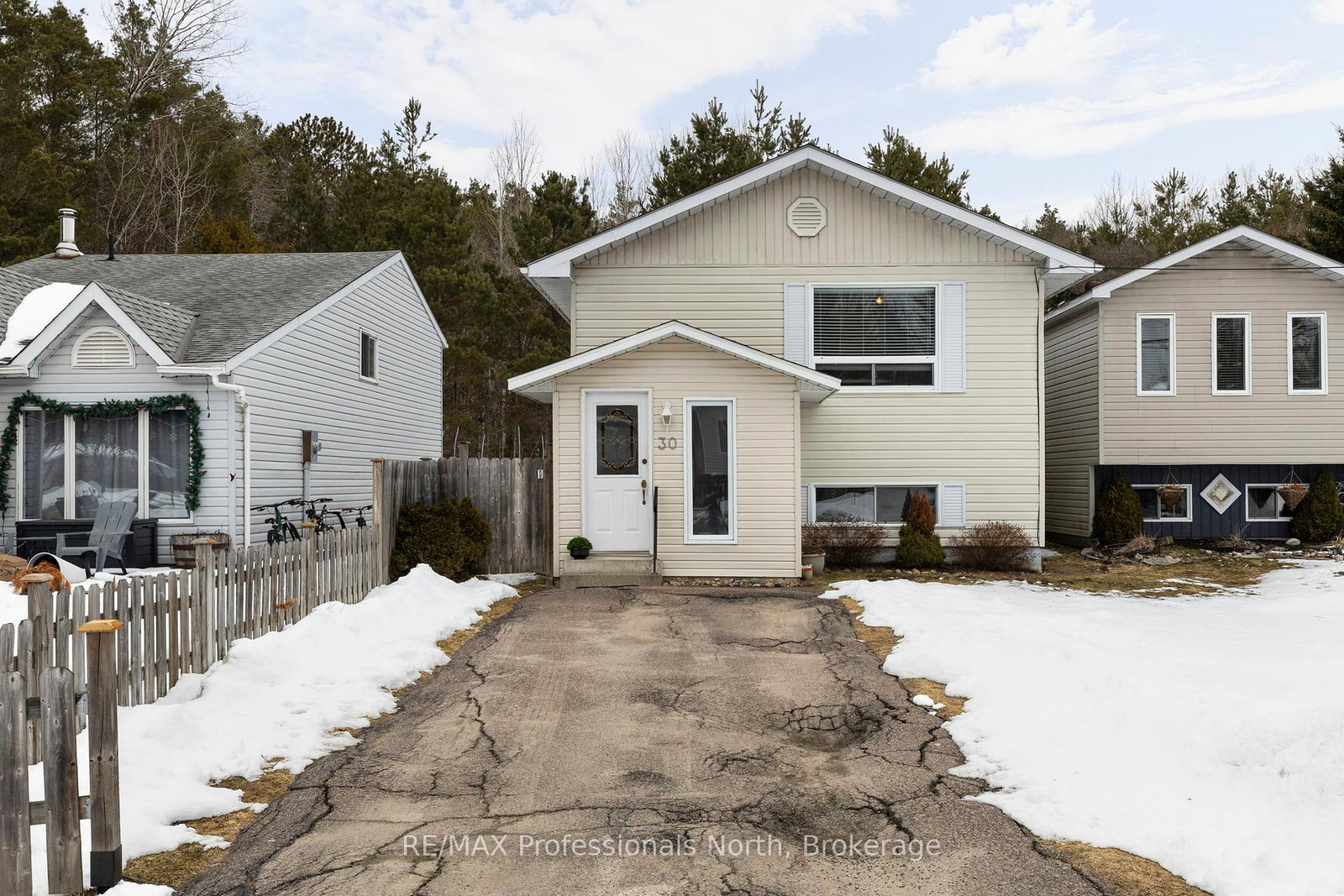 30-sabrina-park-drive-huntsville-ontario-x12929830