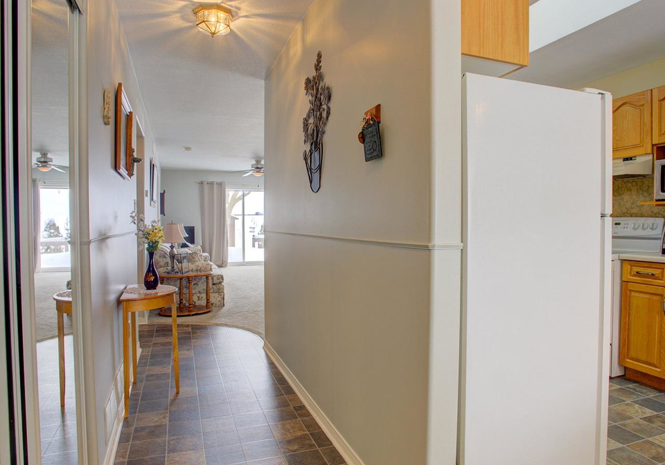 101-meadowview-lane-s-north-perth-ontario-x12929876