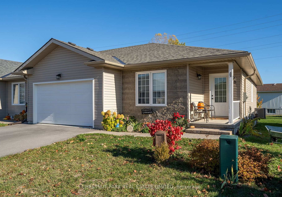 8-abbott-lane-prince-edward-county-ontario-x12929946