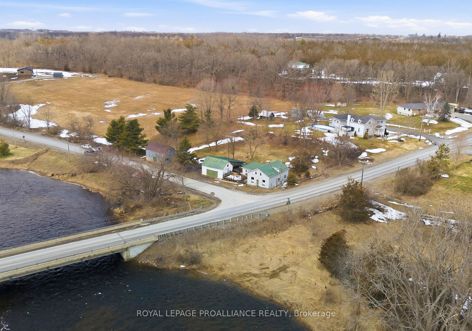 2227-deseronto-road-tyendinaga-ontario-x12930004