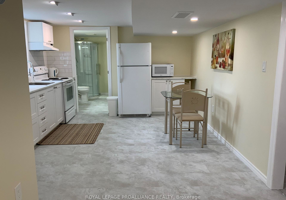 138-cloverleaf-drive-belleville-ontario-x12930022