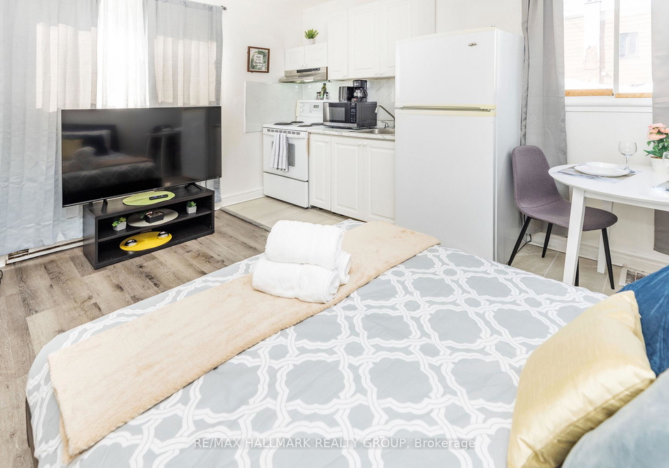 456-bronson-avenue-ottawa-ontario-x12930292