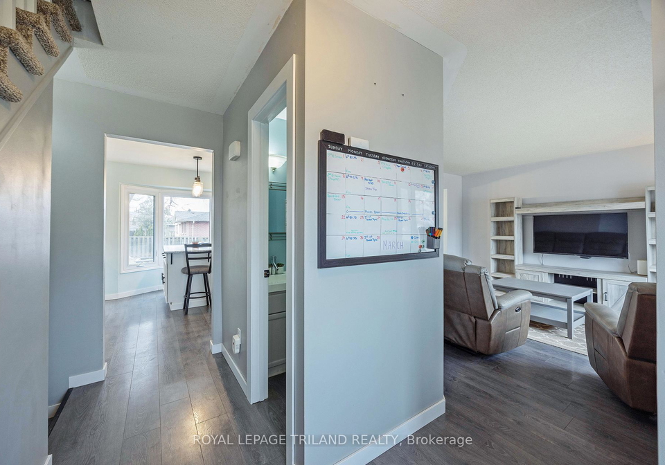 24-farmington-drive-st-thomas-ontario-x12930298
