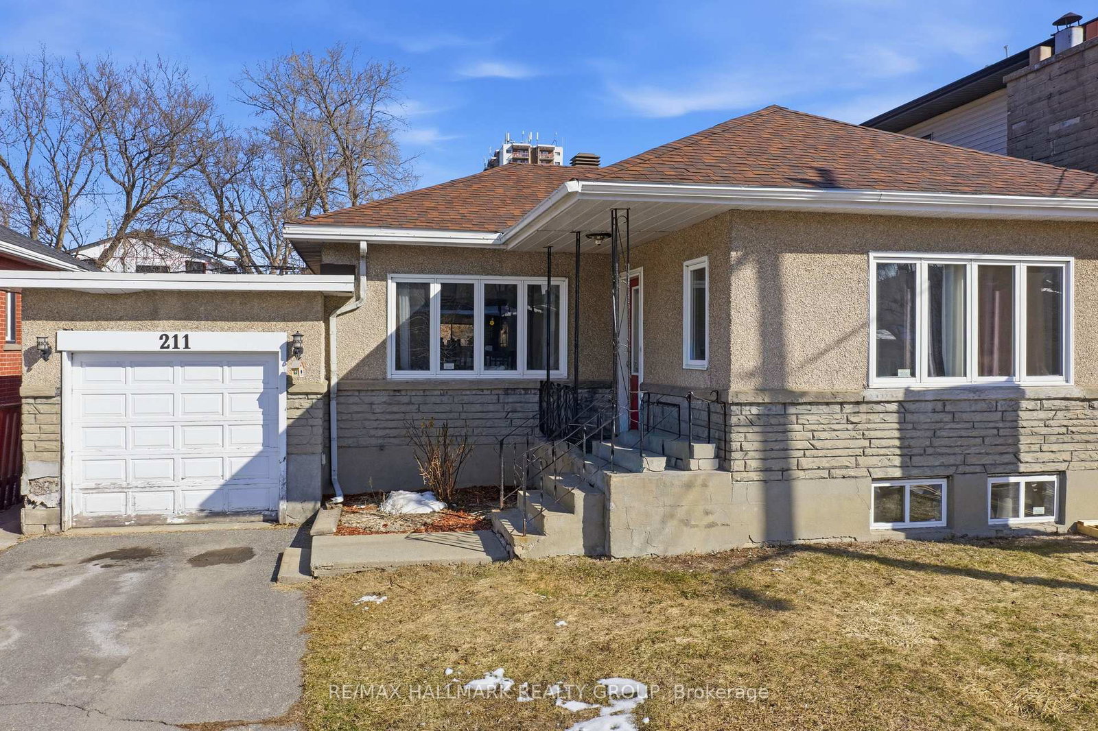 211-columbus-avenue-ottawa-ontario-x12930446