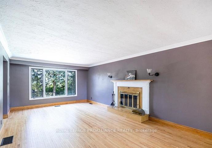 35-patrick-street-quinte-west-ontario-x12930522