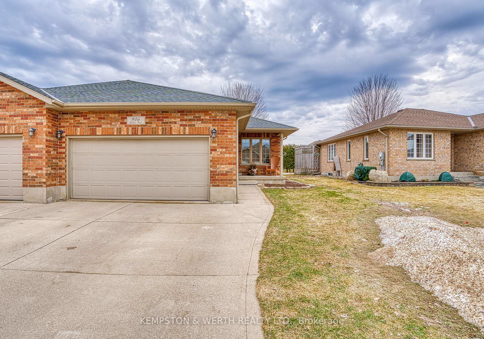906-baker-avenue-north-perth-ontario-x12930530