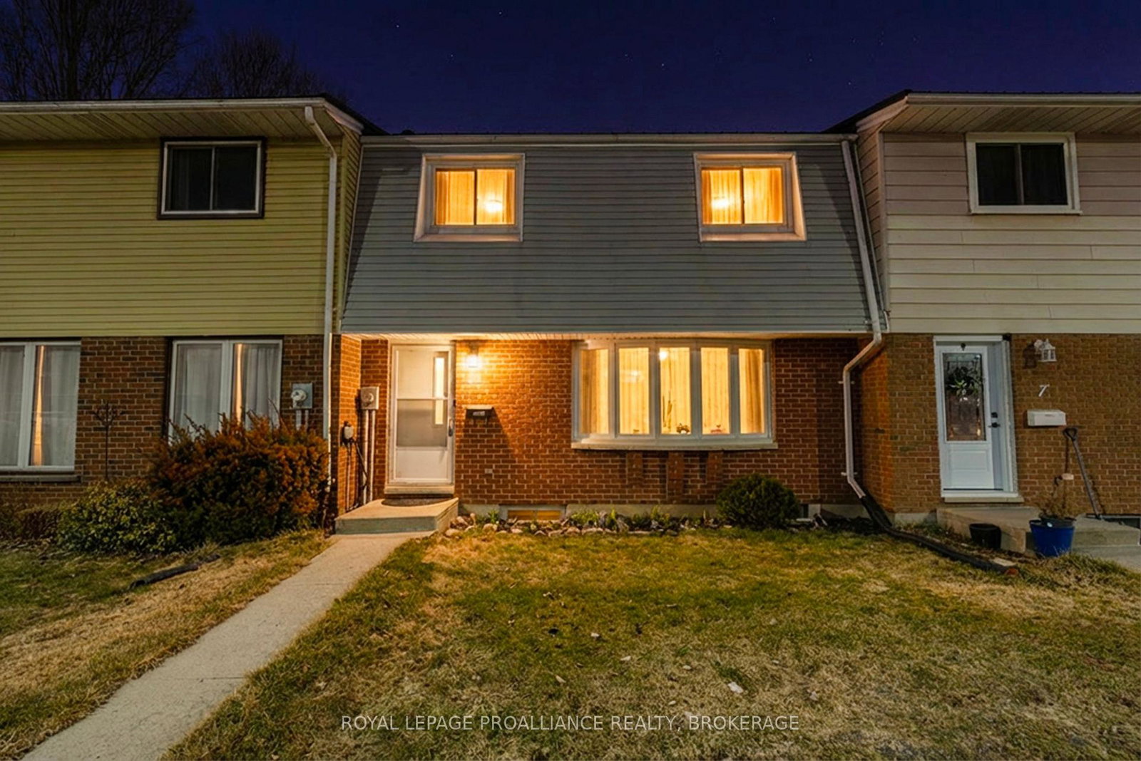 9-winchester-drive-greater-napanee-ontario-x12930582