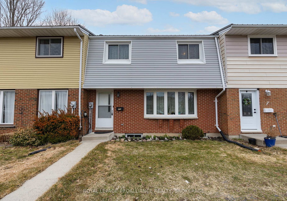 9-winchester-drive-greater-napanee-ontario-x12930582