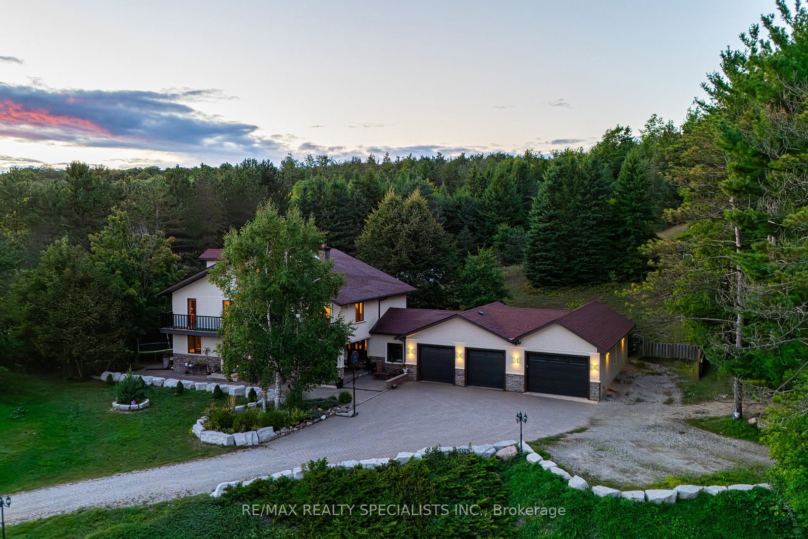 428217-25th-side-road-mono-ontario-x12930584