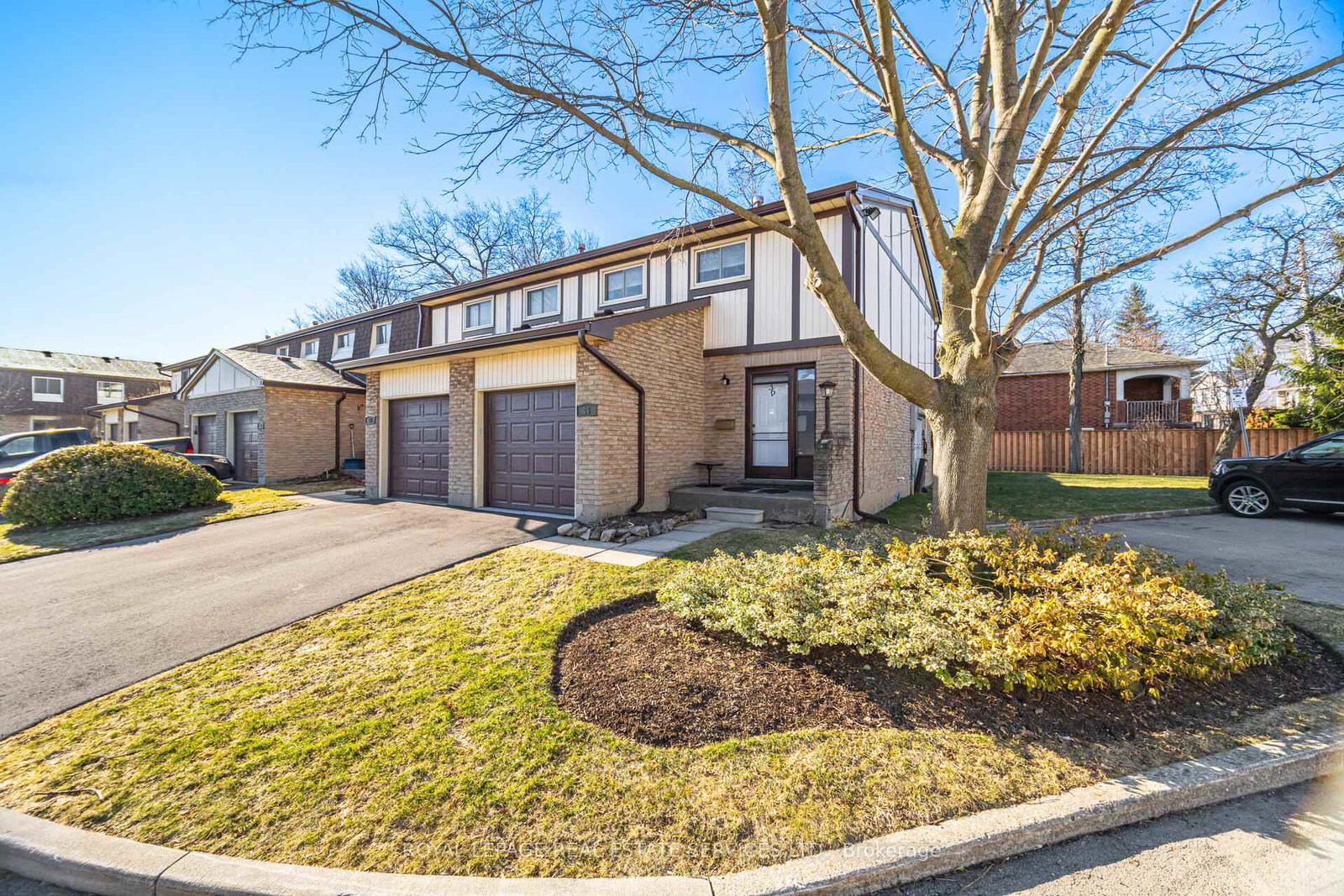 300-rexford-drive-hamilton-ontario-x12930596