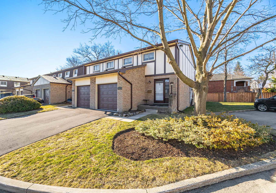 300-rexford-drive-hamilton-ontario-x12930596