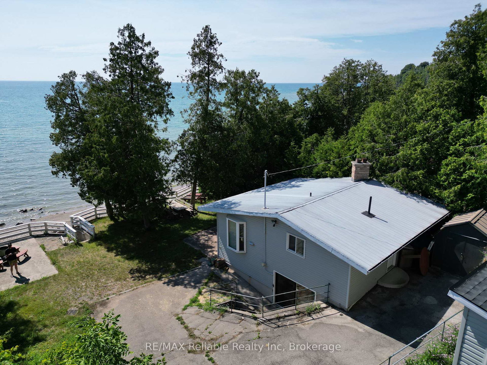 83405-cedar-bank-drive-ashfield-colborne-wawanosh-ontario-x12930882