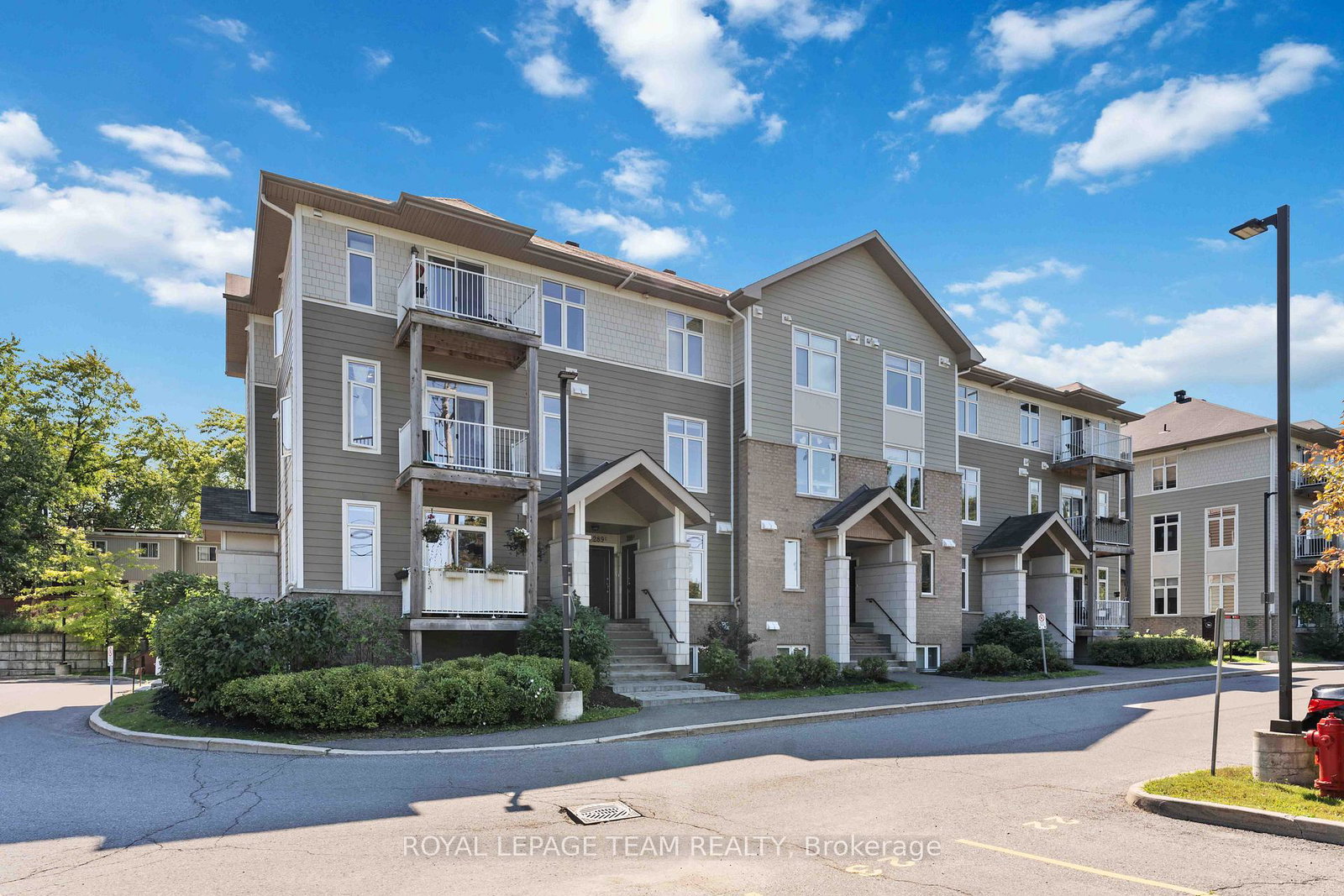 289-everest-private-ottawa-ontario-x12930990