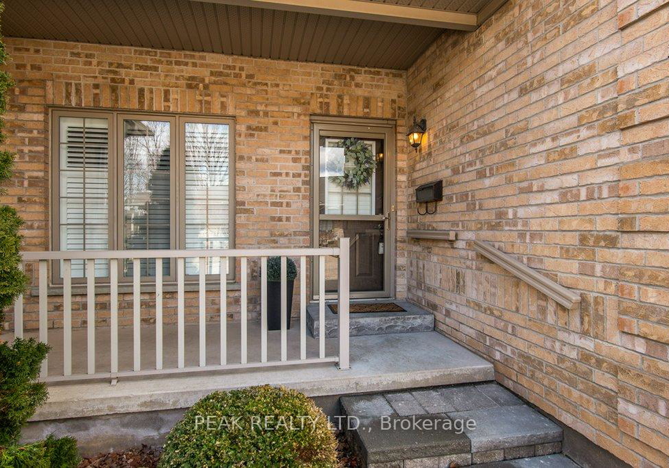 900-doon-village-road-kitchener-ontario-x12931470