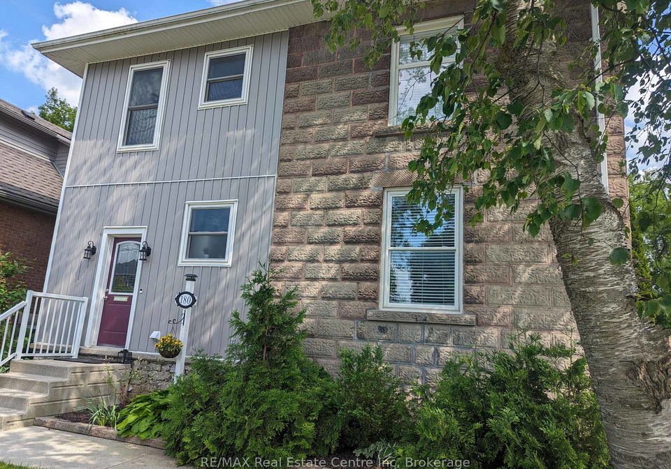 180-union-street-w-centre-wellington-ontario-x12931566