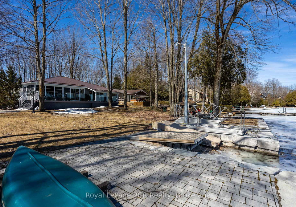 132-mccullough-lake-drive-chatsworth-ontario-x12931730