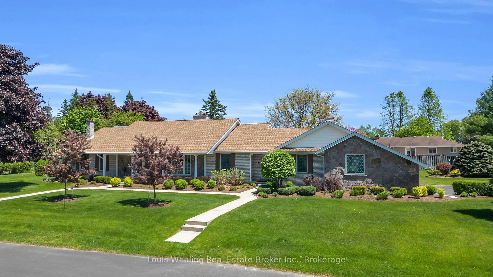 241-4th-avenue-hanover-ontario-x12931764