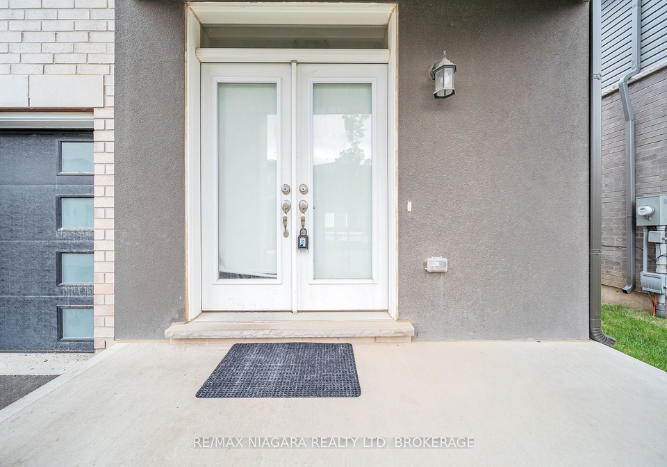 120-renfrew-trail-welland-ontario-x12931956