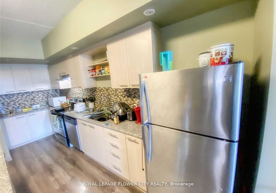8-hickory-street-waterloo-ontario-x12932102