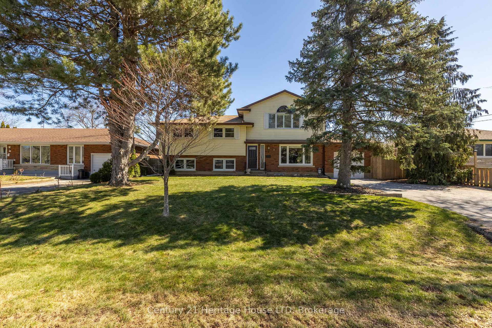 6-champa-drive-st-catharines-ontario-x12932394