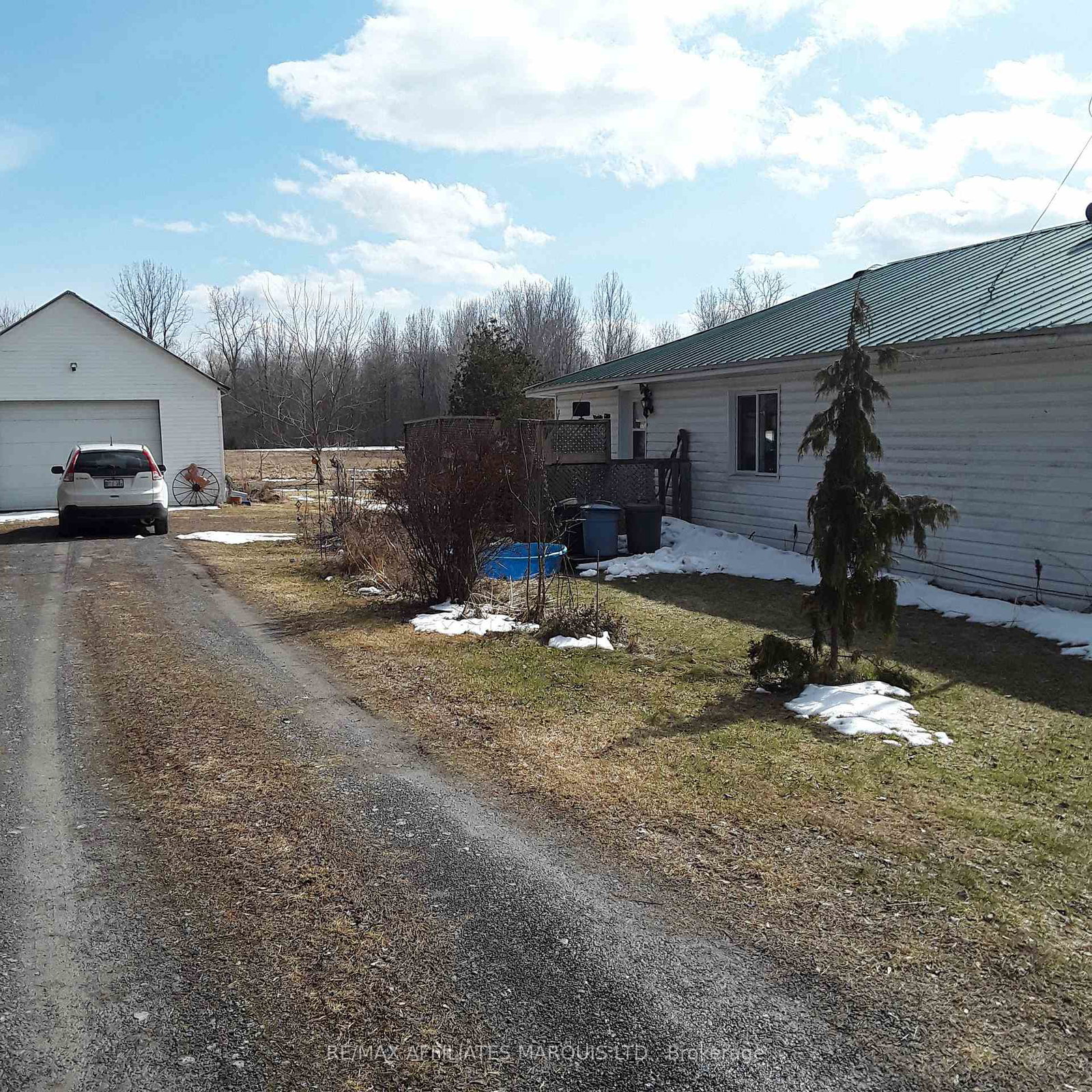 10390-w-hanesville-road-w-south-dundas-ontario-x12932588