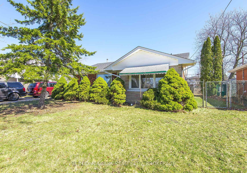 88-golden-boulevard-e-welland-ontario-x12932654