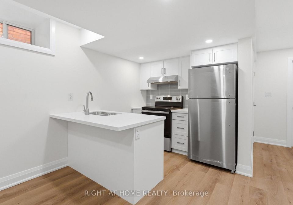 187-oak-avenue-hamilton-ontario-x12932708