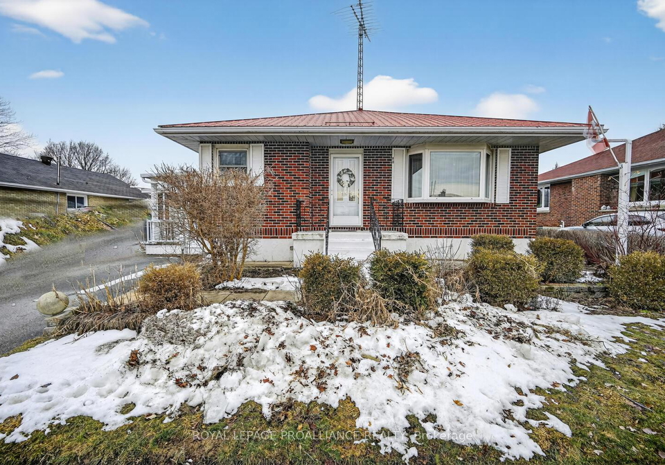 80-sevenoaks-avenue-brockville-ontario-x12932746