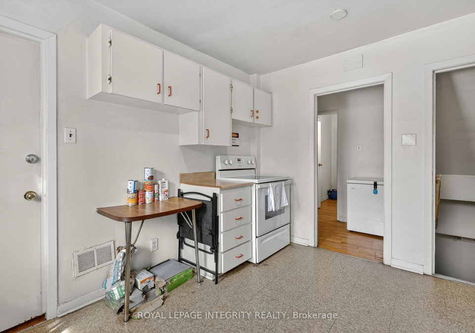 322-324-queen-mary-street-ottawa-ontario-x12932772