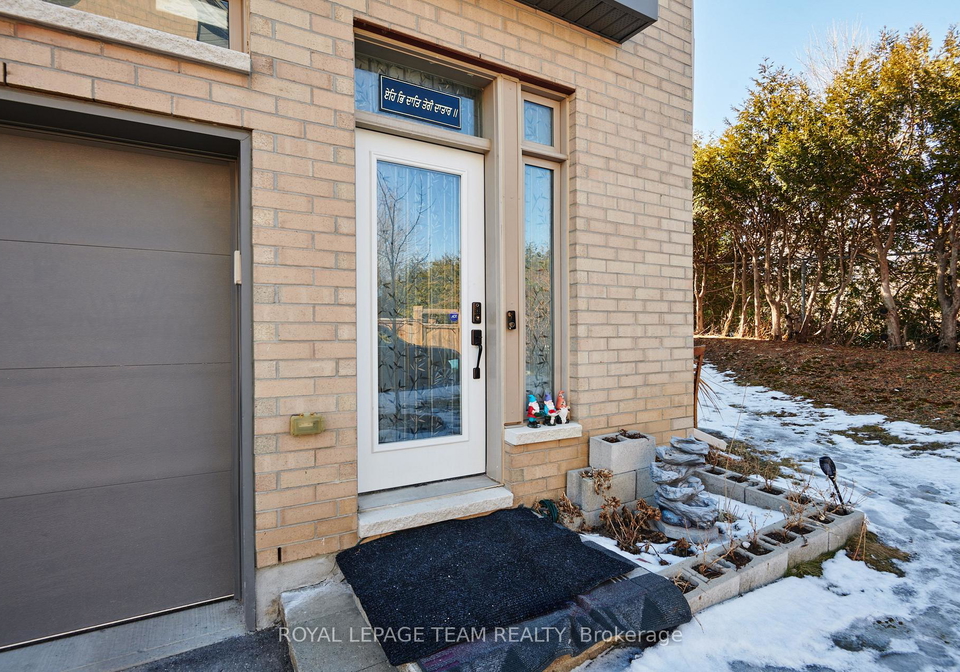 412-terravita-private-ottawa-ontario-x12932796