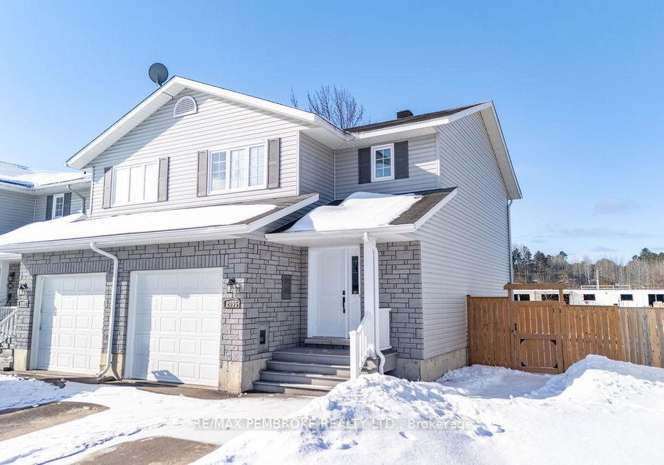 2095-sandstone-crescent-petawawa-ontario-x12932950
