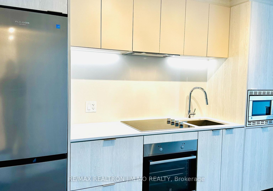 1-jarvis-street-hamilton-ontario-x12932972