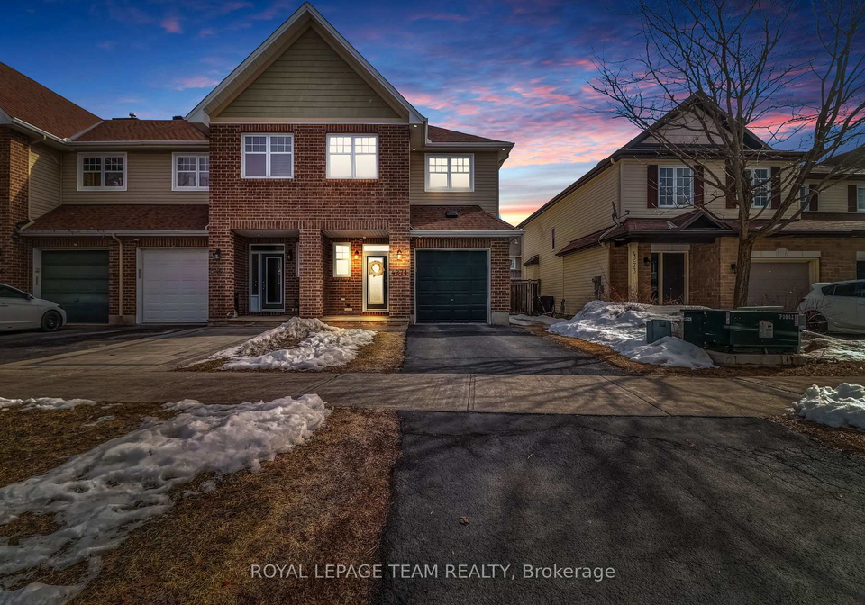 4271-kelly-farm-drive-ottawa-ontario-x12933482