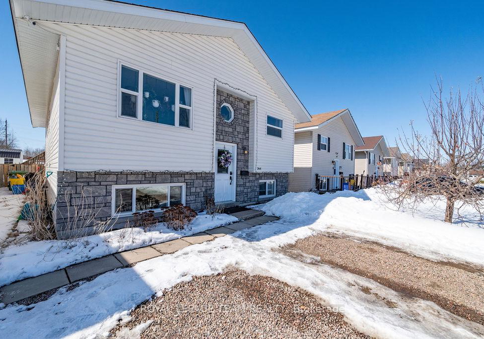 264-mckenzie-street-e-pembroke-ontario-x12933610