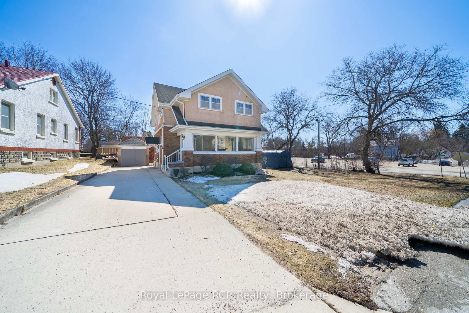 429-lambton-street-w-west-grey-ontario-x12933616