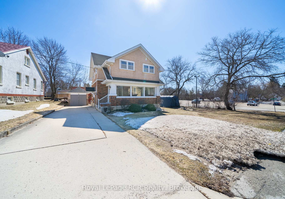 429-lambton-street-w-west-grey-ontario-x12933616