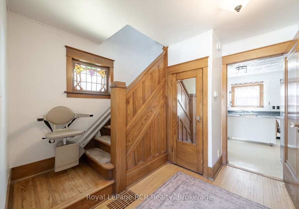429-lambton-street-w-west-grey-ontario-x12933616