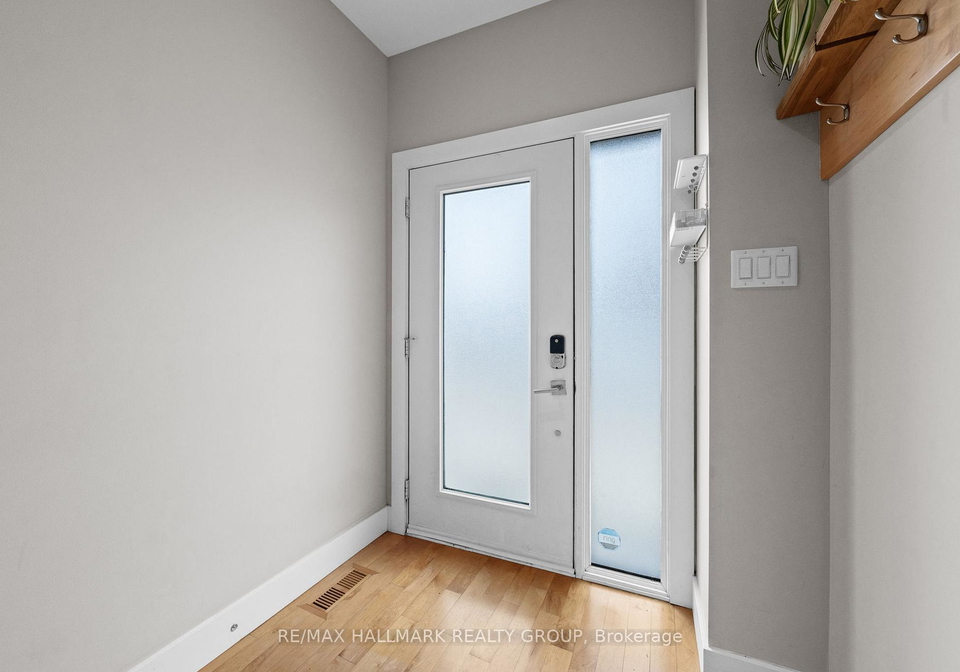 175-armstrong-street-ottawa-ontario-x12933822